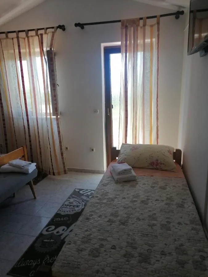 Apartments Vellico 0*, Bale Croatia